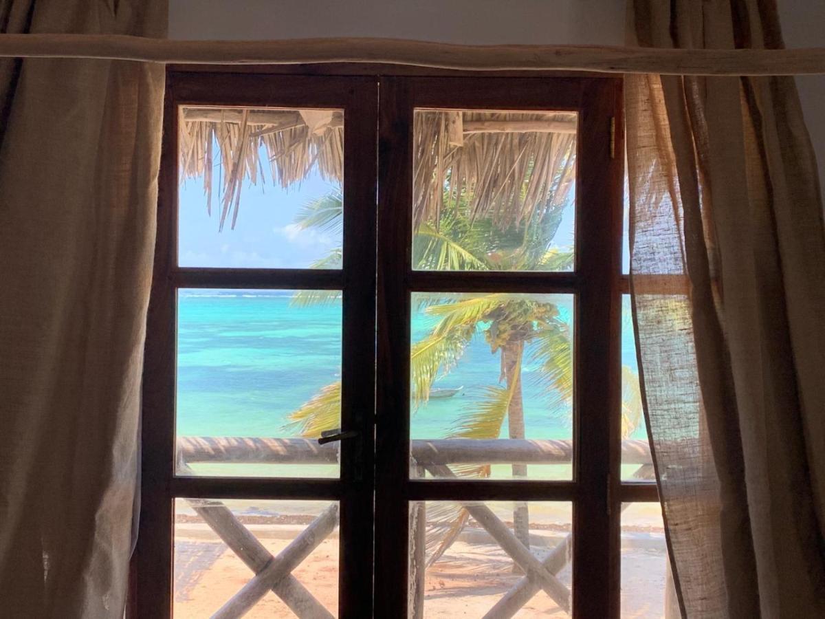 Nest Style Beach Hotel Zanzibar Makunduchi Kültér fotó